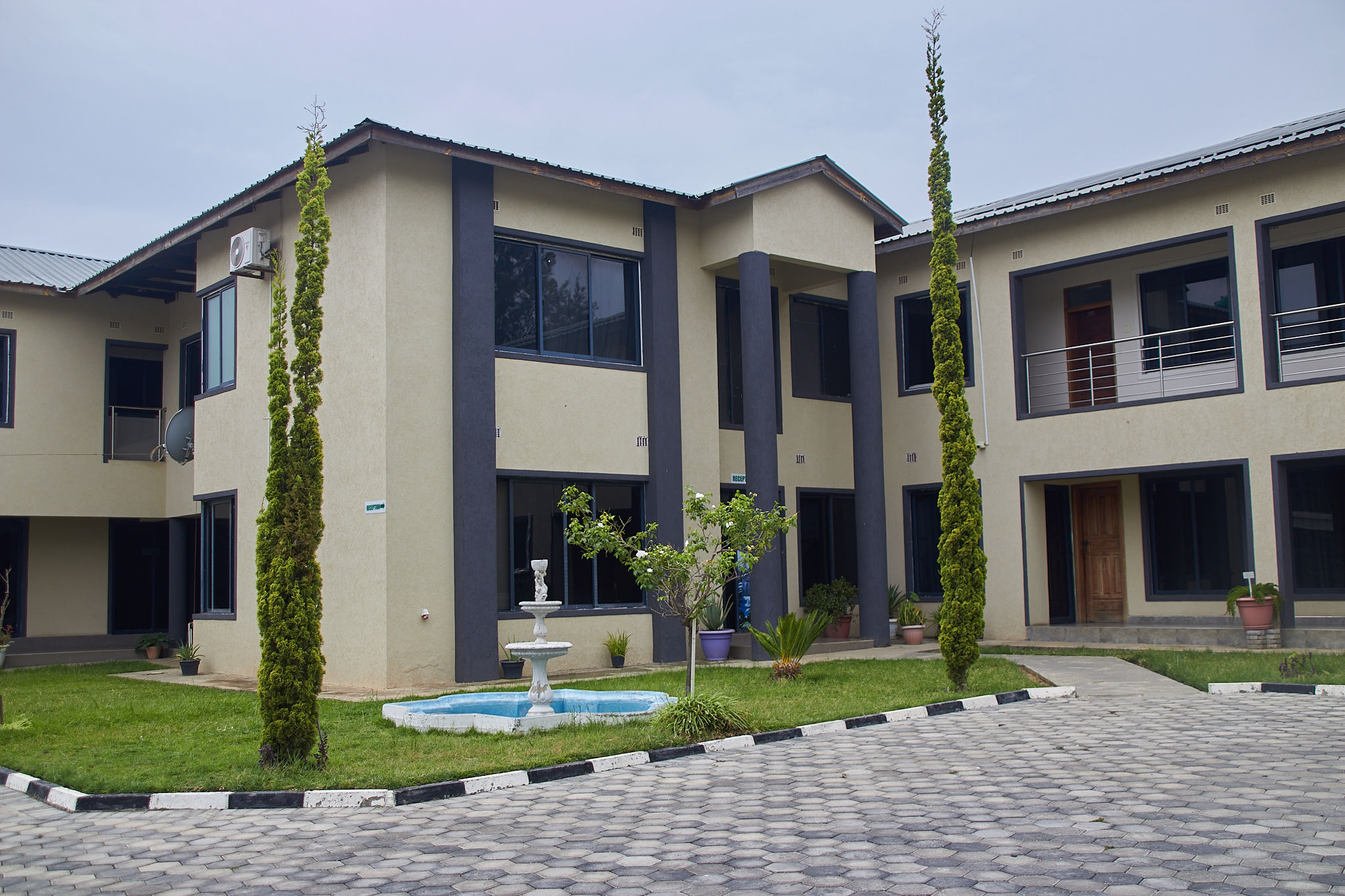 Eleganciana student boarding house
